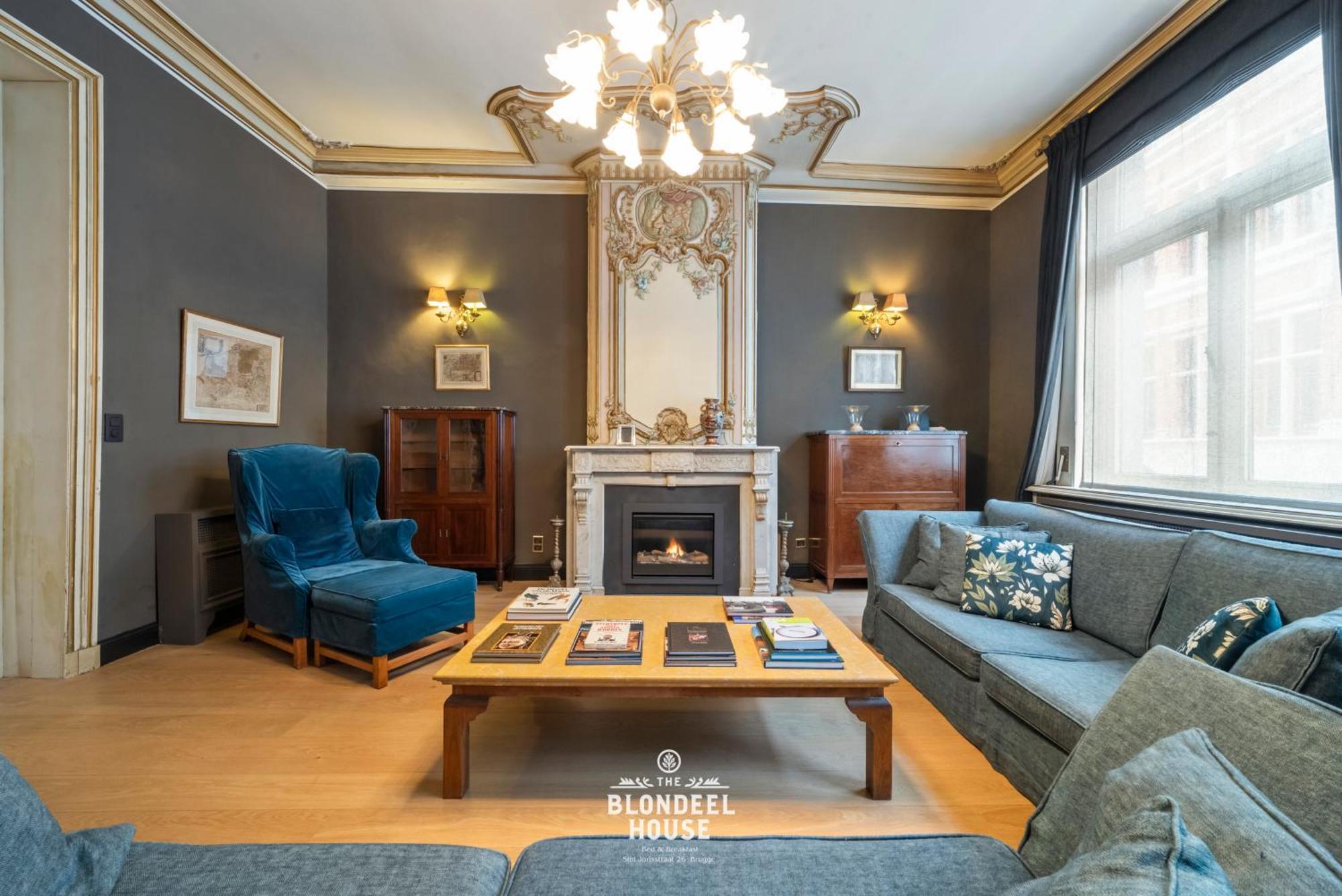Bed & Breakfast The Blondeel House Brugge Center Eksteriør billede